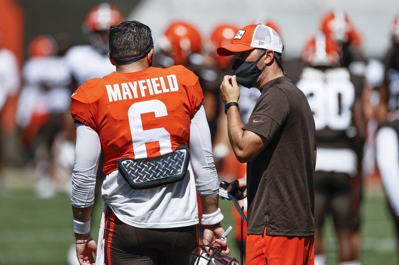 Will new coaches, new QBs keep it simple? They won't tell